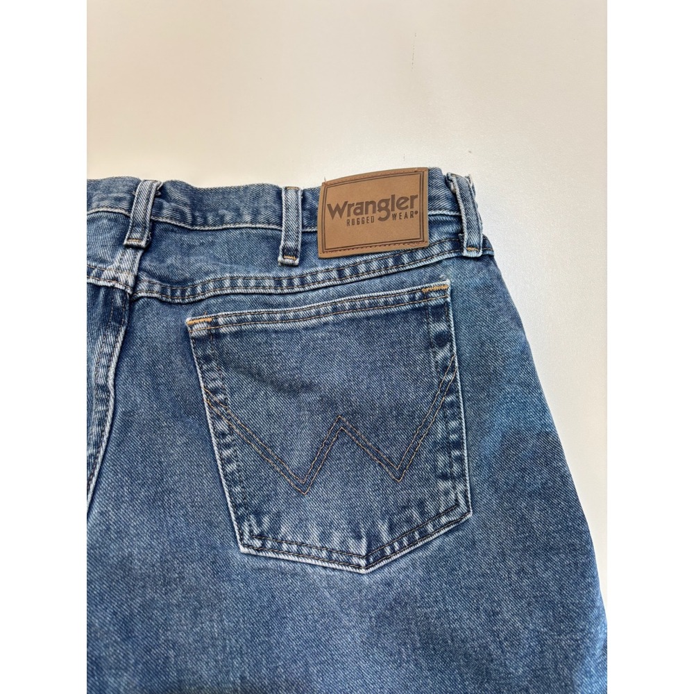 Wrangler Mens Rugged Wear Relaxed Straight Leg Blue Jeans 34x30 - Picture 3 of 5
